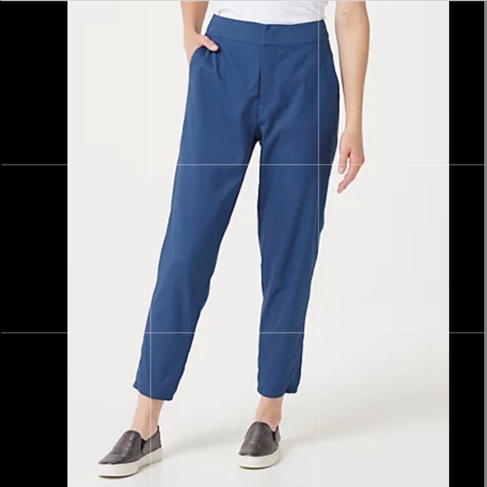 Zuda Traveler slim leg pants‎ New
